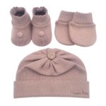 Kit Recem Nascido Sapato Touca e Luva para Saida Maternidade - Imagem 2